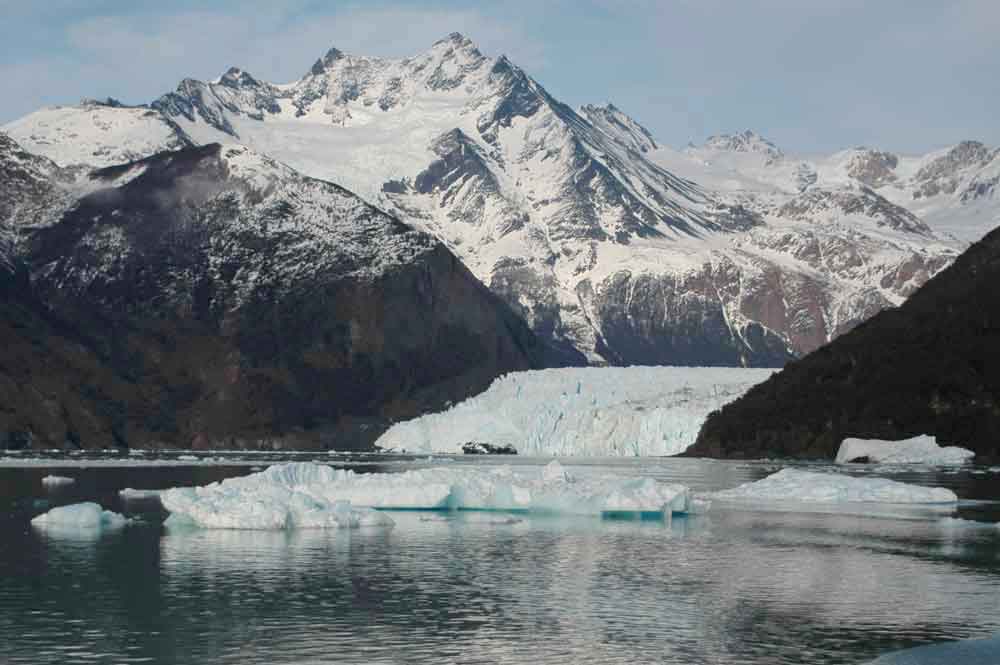Argentina 049 - parque nacional de los glaciares - glaciar Spegazzini.jpg